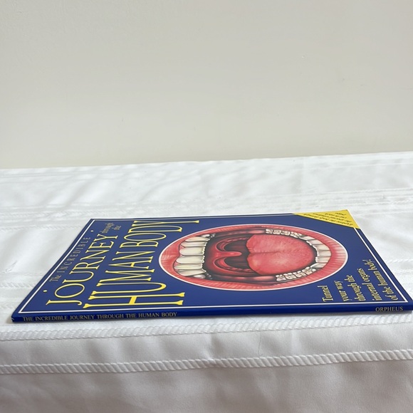 The Incredible Journey Through The Human Body by Nicholas Harris BOOK - Picture 2 of 13